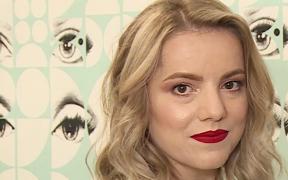 Cum să îți schimbi complet look-ul în doar câțiva pași