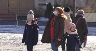 Copiii din Sibiu care au avut coronavirus trec pe la medic înainte de reînceperea şcolii