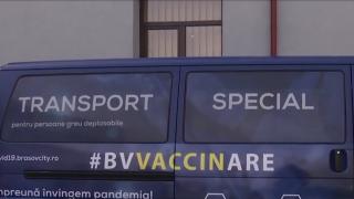 Soluțiile găsite de autoritățile brașovene pentru ca vaccinul să poată ajunge la persoane cu mobilitate redusă sau care nu se pot deplasa