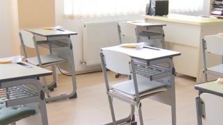 Reguli pentru începerea şcolii. Ministrul Educaţiei a anunţat ce se întâmplă cu elevii vulnerabili sau simptomatici