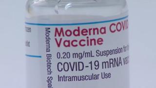 Ritmul vaccinării împotriva Covid a încetinit în România. Dozele nu sunt suficiente