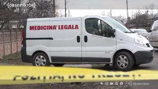 Bărbatul care şi-a ucis prietenul de pahar cu 100 de lovituri de cuţit a fost arestat preventiv pentru 30 de zile