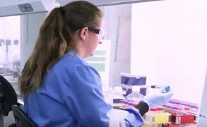 Afacere de succes pe timp de pandemie: vaccinurile. Firmele farmaceutice au vândut cu 80% mai multe acțiuni în 2020