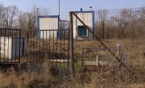 Canalizare furată bucată cu bucată în satul Bobaia din Gorj, după ce localnicii au refuzat racordarea. I-ar fi costat 250 de lei