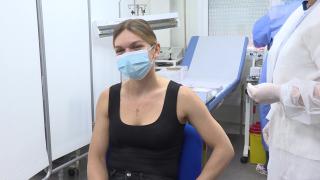 Simona Halep s-a vaccinat anti COVID-19 la Institutul Cantacuzino: "Acest vaccin este spre binele tuturor"