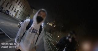 De Dragobete, un tânăr din Arad și-a luat fosta iubită la bătaie: "Mi-a dat doi pumni şi a plecat încolo, după colţ"