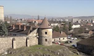 Record de turiști la Castelul Corvinilor. Aproape opt mii de oameni i-au călcat pragul în luna dragostei