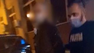 Finul lui Nuțu Cămătaru, cunoscut drept "Ureche", a fost reținut de polițiști după ce ar fi batjocorit o tânără. Victima, păcălită că va filma un spot publicitar (surse)