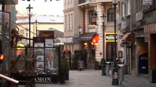 Surse: Guvernul ia în calcul să limiteze circulația începând cu ora 22:00, în loc de 23:00