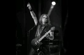 Liderul  trupei Cargo a murit. Adi Bărar fusese confirmat cu COVID și era în stare gravă la Terapie Intensivă