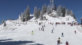 Weekend de pomină la munte: Zăpadă și soare din belșug pe pârtiile din țară