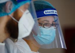 România a intrat în valul trei al pandemiei. Tulpinile din Brazilia și Marea Britanie au transmitere comunitară, specialiștii trag un semnal de alarmă