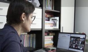 Florentina Pavel, "profa de mate" de pe TikTok. Elevii sunt încântaţi: "Mi-aș dori ca toti profii sa fie ca ea"