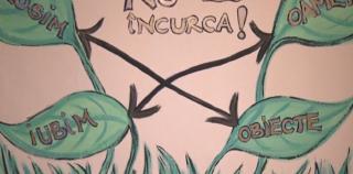 O scară de bloc din Oradea a fost transformată într-o adevărată expoziţie de pictură