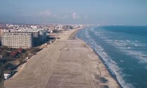 Litoralul câştigă teren pe zi ce trece. Proiectul de înnisipare este gata în proporţie de 60 la sută