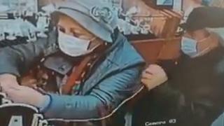 Bijuterie din Vaslui, jefuită de doi bătrâni. Proprietarii au oferit recompensă pentru identificarea hoţilor