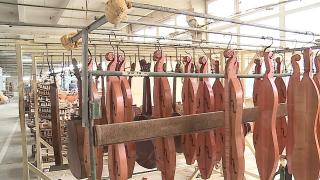 Instrumentele muzicale exotice, o încercare de a salva fabricile de viori. Producătorii luptă cu pierderile cauzate de pandemie