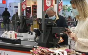 Magazinele, obligate să afişeze la reduceri cel mai scăzut preţ din ultimele 30 de zile înainte de ofertă