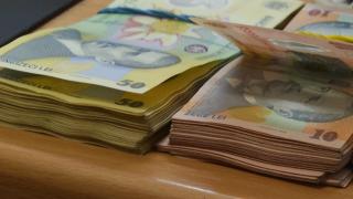 Peste 50% dintre salariile mari din România sunt ale unor angajaţi din Bucureşti