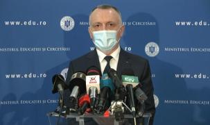 Se modifică structura anului școlar. Evaluarea Națională se amână pentru 5-8 iulie, admiterea la liceu se va face după 8 iulie