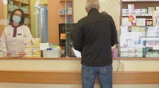 Românii se vor putea testa în farmacii sau în cabinetele medicilor de familie