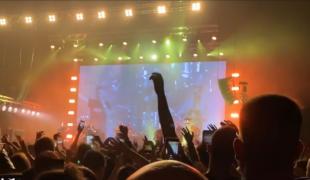 Repetiții pentru a reveni la viața normală. La Barcelona a fost organizat un concert cu 5.000 de oameni în public