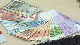 Curs valutar. Leul, un nou record negativ în faţa monedei europene 