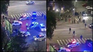 Momentul altercației dintre jandarmi și mai mulți protestatari, în Brăila. Dosar penal pentru purtare abuzivă, după intervenție