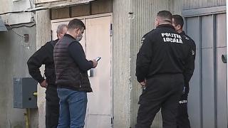 Moarte suspectă în Mureș. Un bărbat a fost găsit împuşcat în propria locuință. Vecinii susțin că ar fi avut probleme cu alcoolul
