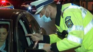 Weekendul cu restricţii prelungite a început cu un val de controale în Bucureşti. Lipsa declaraţiei înseamnă amendă