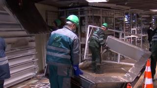 Dramele din spatele demolărilor de la metrou: Cei care lucrau acolo s-au trezit fără loc de muncă peste noapte