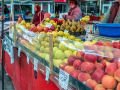 Cresc preţurile, scad salariile. În topul scumpirilor se află tocmai produsele pe care românii le consumă mai ales acum, în post