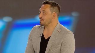 La poveşti cu Ştefan Stan. Artistul îmbină cu succes viaţa de artist cu cea de familie