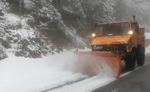 Primăvară, doar în calendar. Meteorologii anunță ninsori la munte şi în zilele următoare