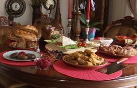 Meniul de Paște, la un click distanță. Bucătarii s-au adaptat pandemiei, iar curieratul gastronomic este acum la modă