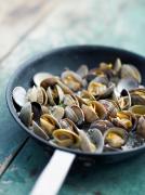 Fructele de mare nu sunt de post. Argumentele biologilor vin în sprijinul Bisericii, care recomandă consumul doar în zilele cu dezlegare