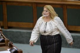 Diana Șoșoacă scrie o pagină negativă în istoria Senatului. Ce presupune avertismentul scris pe care l-a primit