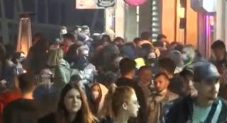 Distracţia petrecăreţilor din Vama Veche, întreruptă de avertismentele poliţiştilor. Vamaioţii s-au mulţumit cu răsăritul