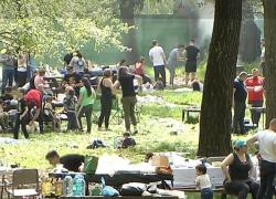 Ziua Muncii, sărbătorită cu tradiţie şi în 2021: Mici, grătare şi iarbă verde