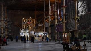 Masca de protecţie, un impediment pentru turiştii din salina Praid: "Aici vii pentru aerosoli, pentru sănătate"