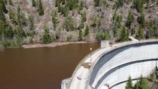 Cota de siguranţă depăşită la barajul Şomeşul Rece, mii de localnici din zonă notificaţi să plece din case