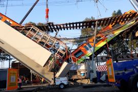 Momente dramatice: Cum s-a produs tragedia din Mexic, unde două vagoane de tren au căzut de pe o linie suspendată