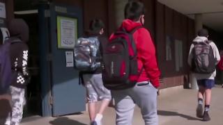 EMA anunţă o "evaluare accelerată" pentru administrarea vaccinului Pfizer la adolescenții între 12 și 15 ani