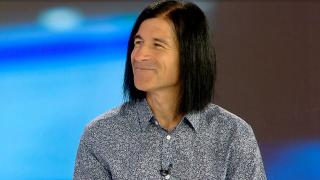 Zoltan Andras, solistul de la Sarmalele Reci, a lansat un videoclip animat în colaborare cu artistul Radu Popovici