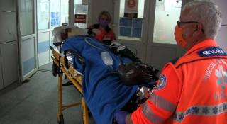 Un bărbat și-a incediat soția, în Vaslui. De frică, femeia nu a sunat la 112 şi a îndurat dureri cumplite mai bine de 24 de ore