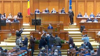 Cum şi-au început cariera politicieni cunoscuţi din România şi care a fost cotizaţia la partid