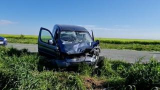 Accident grav între Topraisar și Mereni, în Constanța. Un bărbat a murit, alți patru au ajuns la spital