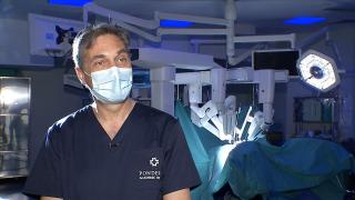 Ar fi putut face carieră oriunde, însă a ales să se întoarcă în România. Doctorul Andrei Nadu este pioner în chirurgia robotică urologică