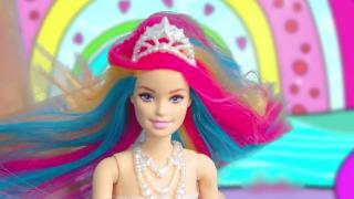 Păpuşile Barbie vor fi mai prietenoase cu mediul înconjurător. Până în 2030, compania doreşte să utilizeze doar materiale reciclate