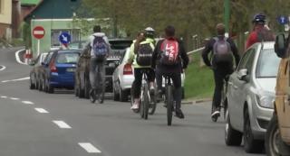 Au transformat kilometrii parcurşi în bani, pentru pacienții cu boli incurabile